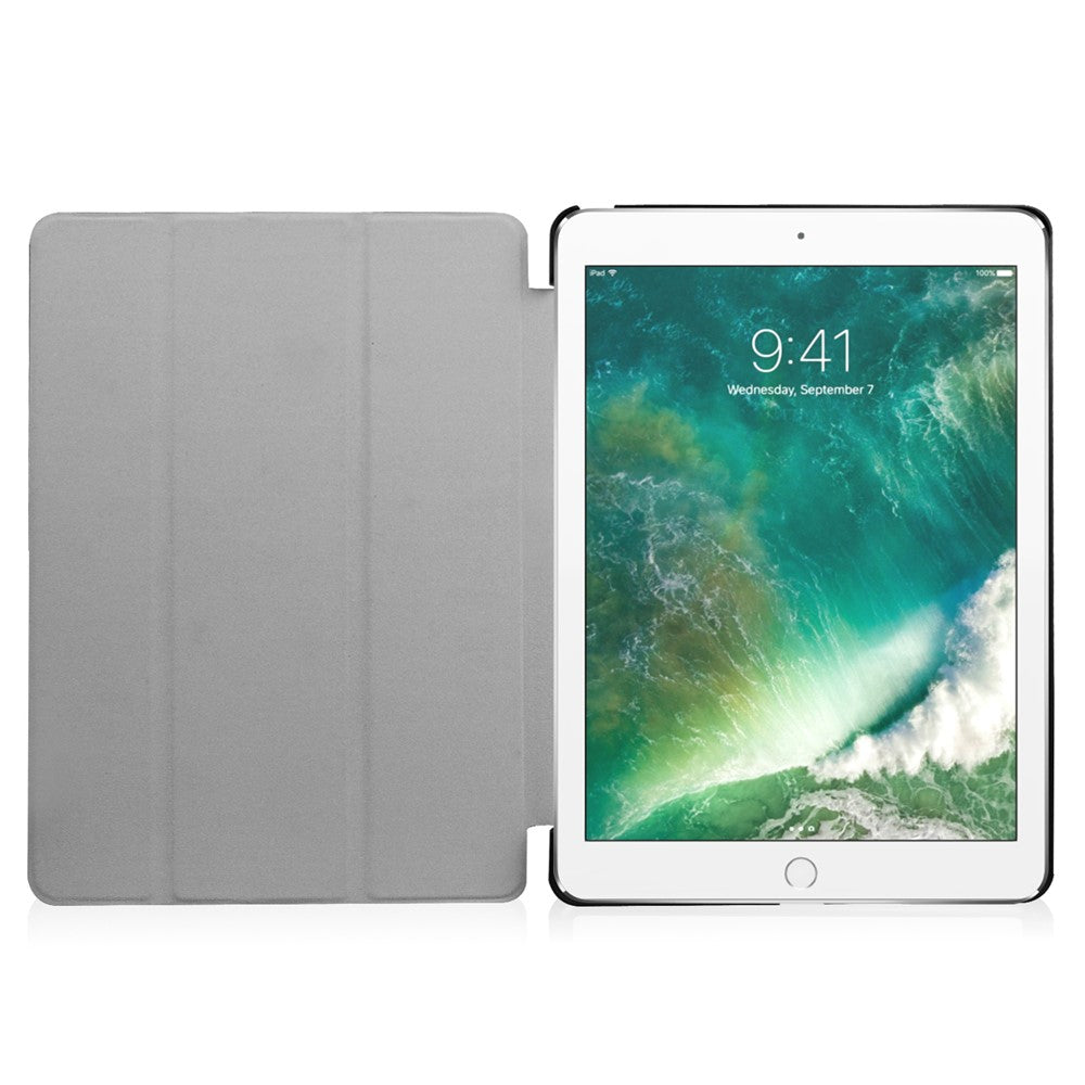 For iPad 9.7 (2018) / 9.7 (2017) Tri-Fold Stand Lightweight Full Protection Smart Leather Tablet Case Cover